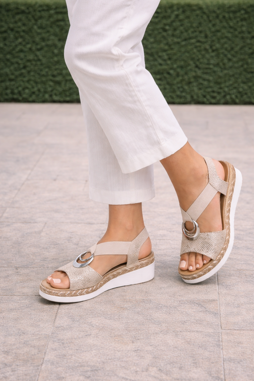 Da Donna Sandali con Zeppa e Anelli Decorativi
