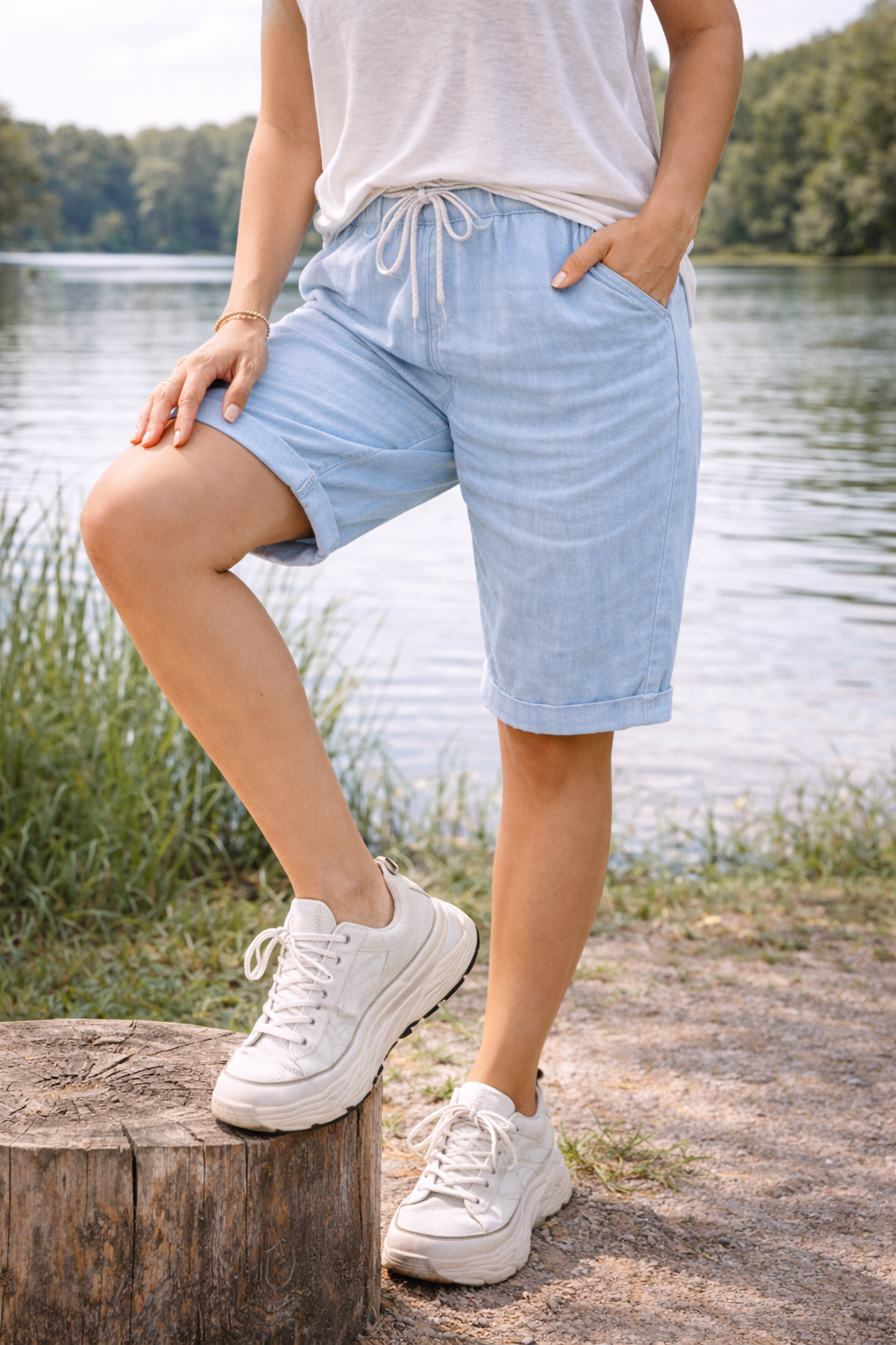 Da Donna Pantaloncini in Cotone al Ginocchio con Coulisse e Vestibilità Morbida