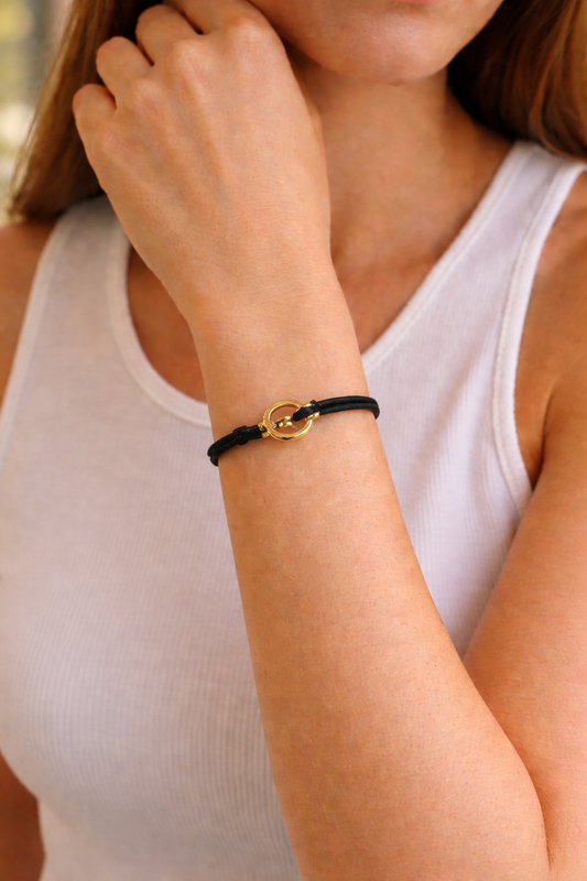 Da Donna Bracciale con Cordoncino Regolabile e Dettaglio Metallico Minimalista
